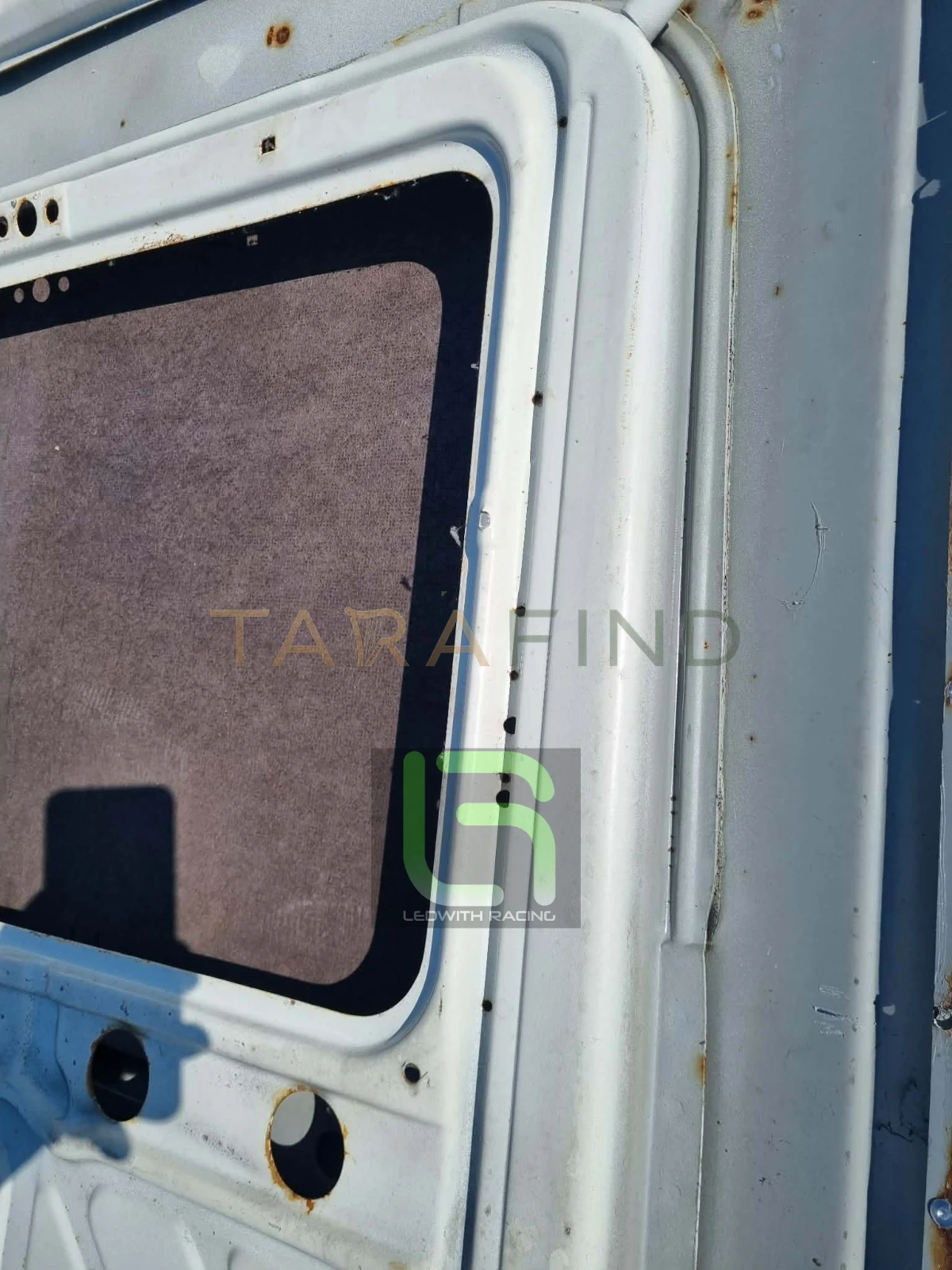 View OEM ford sierra 3dr cosworth Steel Roof Panel Skin with Sunroof Aperture and Frame photo 8