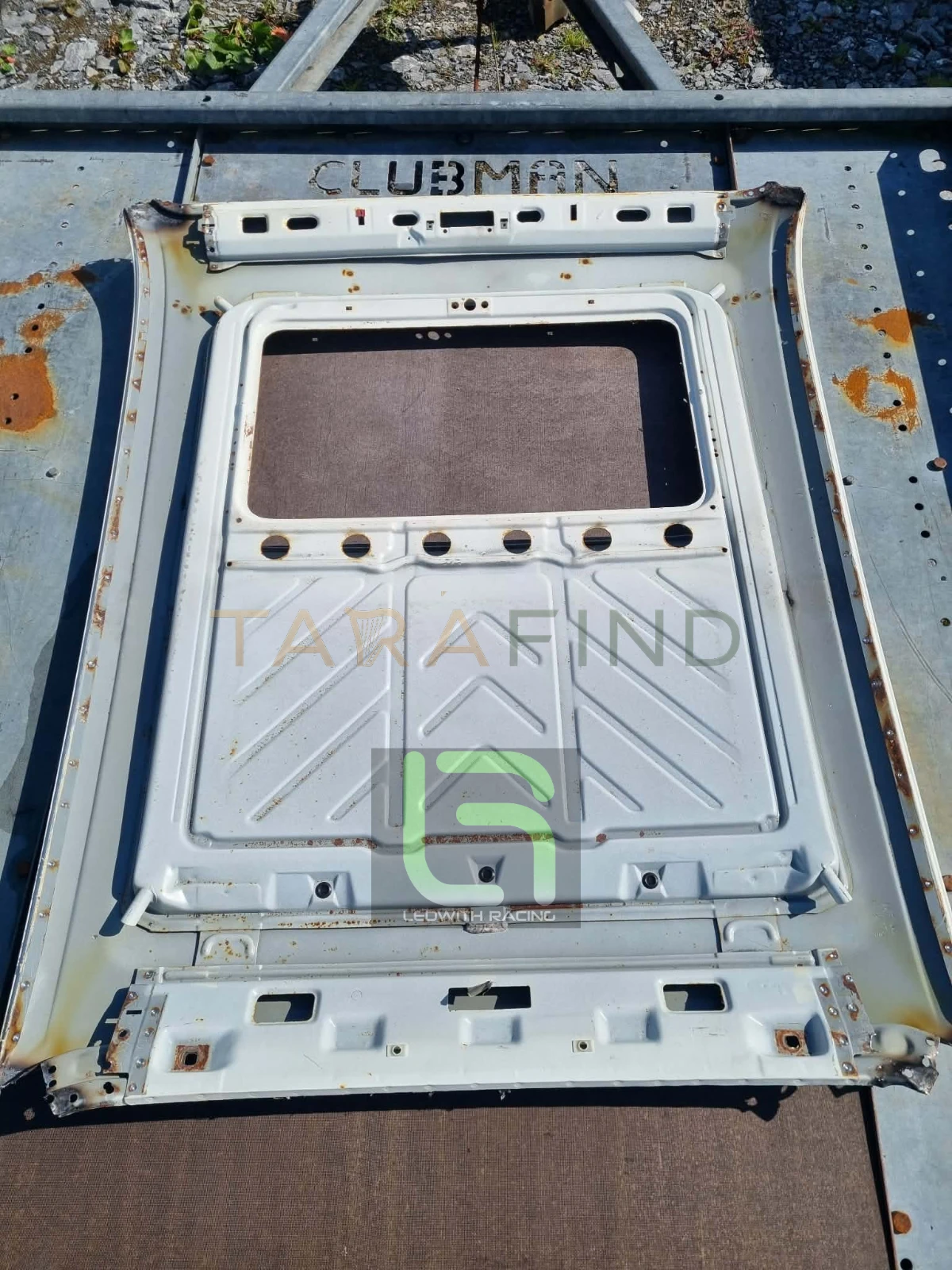 View OEM ford sierra 3dr cosworth Steel Roof Panel Skin with Sunroof Aperture and Frame photo 3